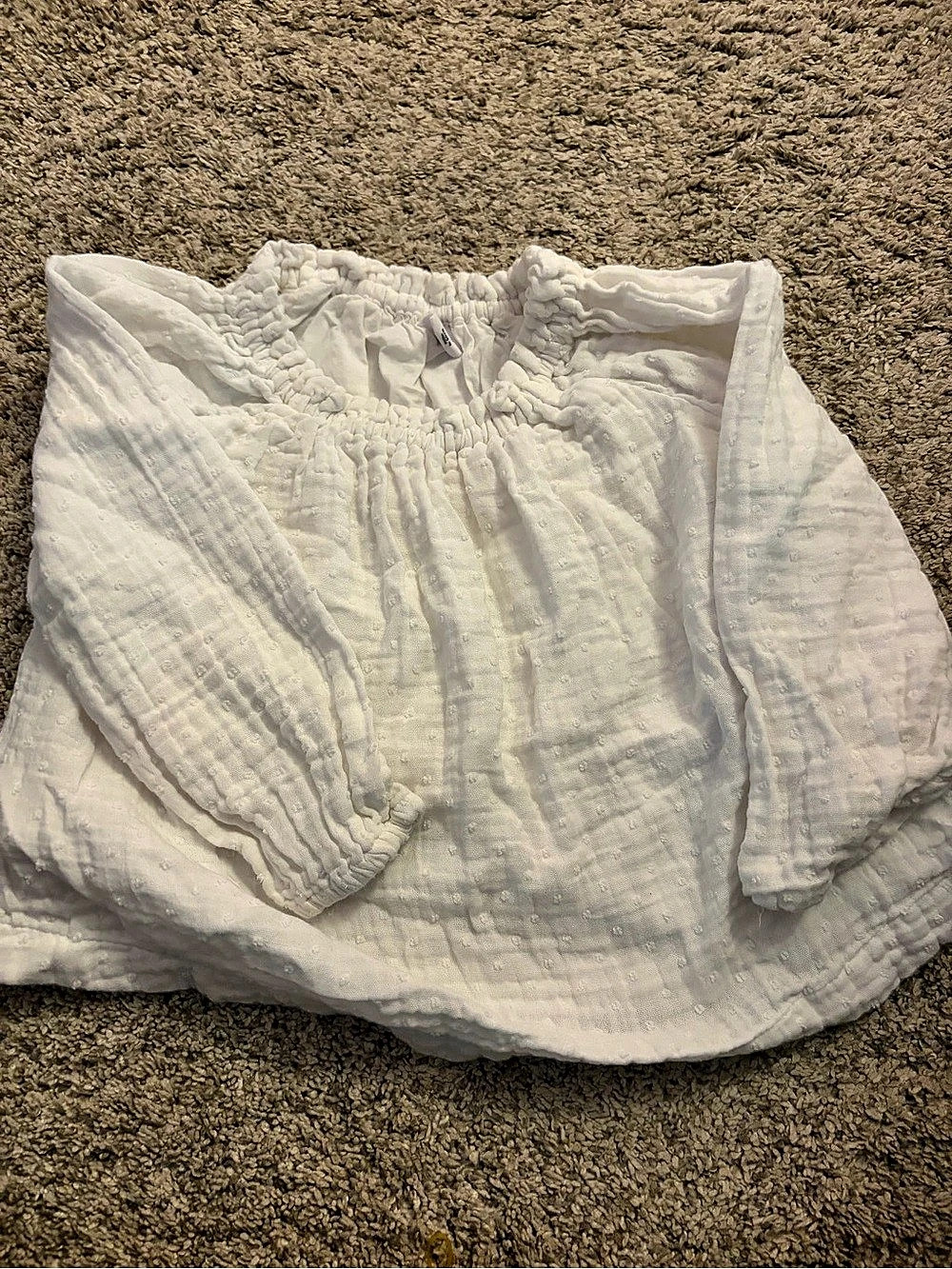 baby GAP White Shirt Size 4T Like New